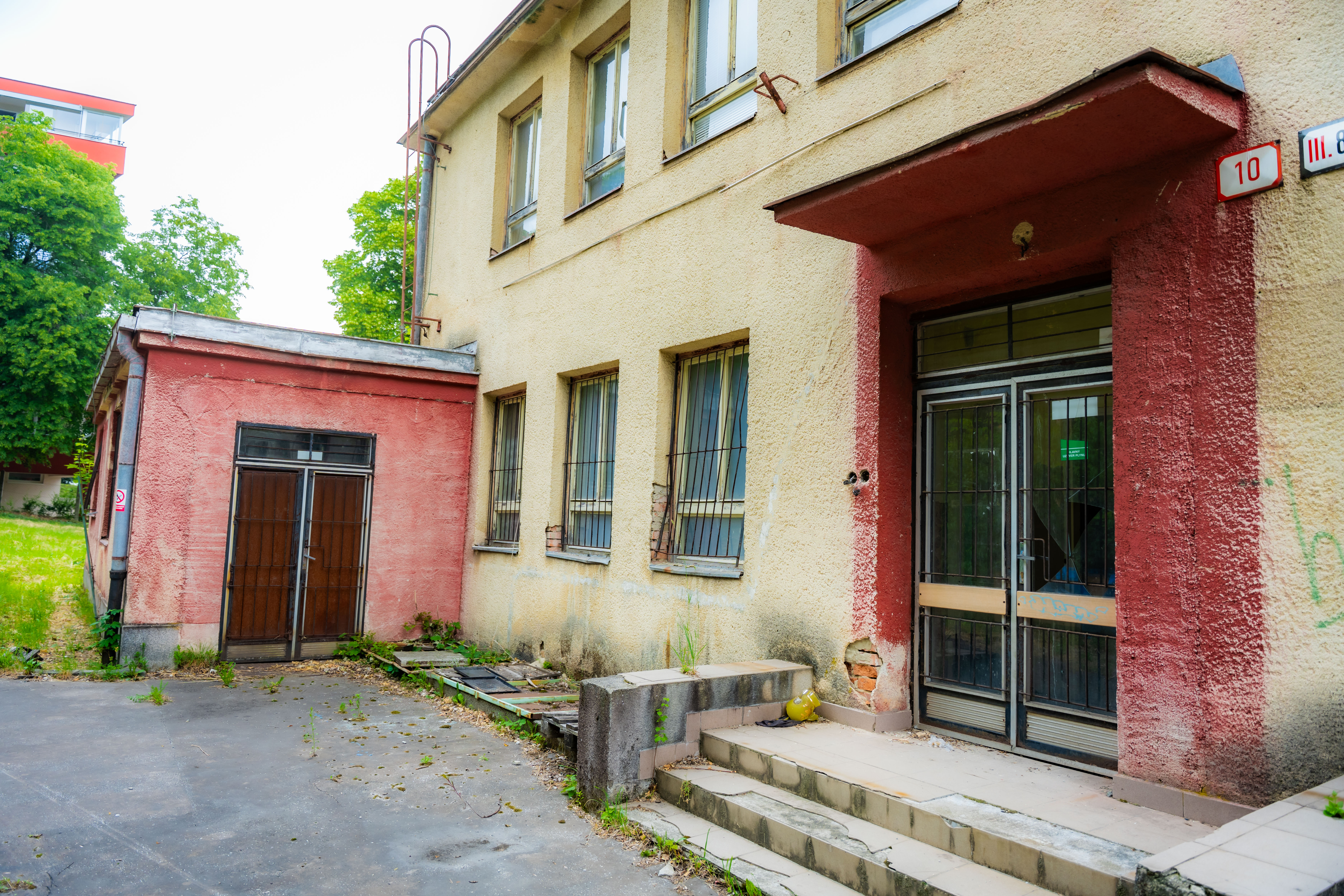 Poklepanie zakladneho kamena - Rekonstrukcia budovy pre seniorov-1-33